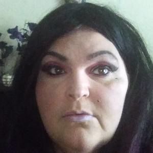 Meet your Posher, Teresa